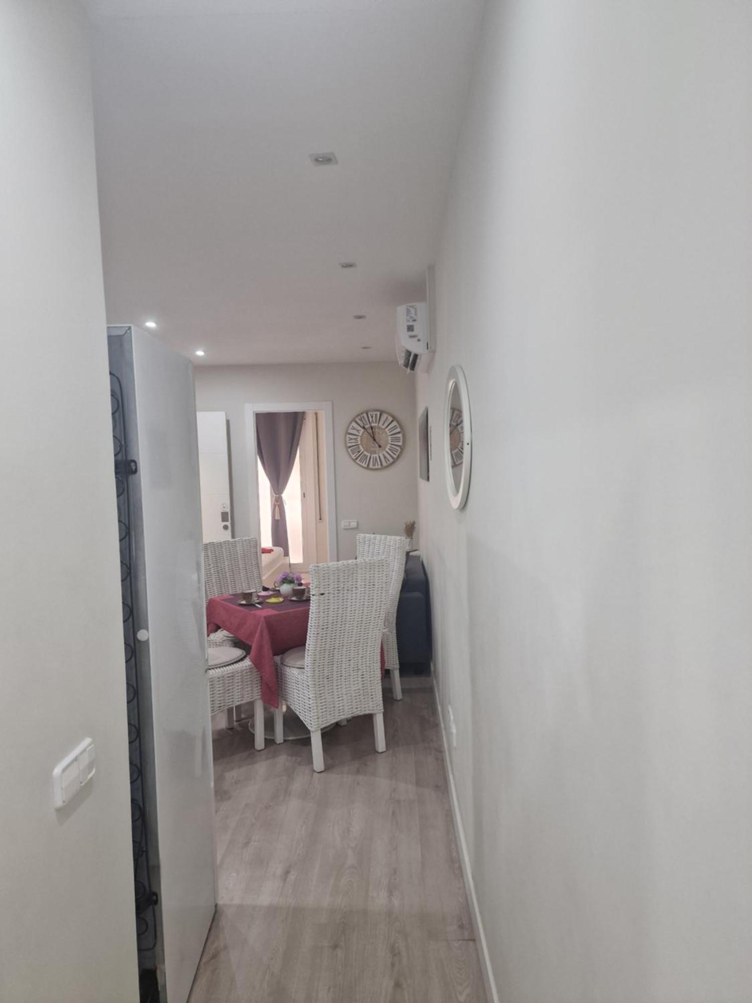 Barcelona, Apartamento De 2 Habitaciones. L'Hospitalet de Llobregat Exterior photo