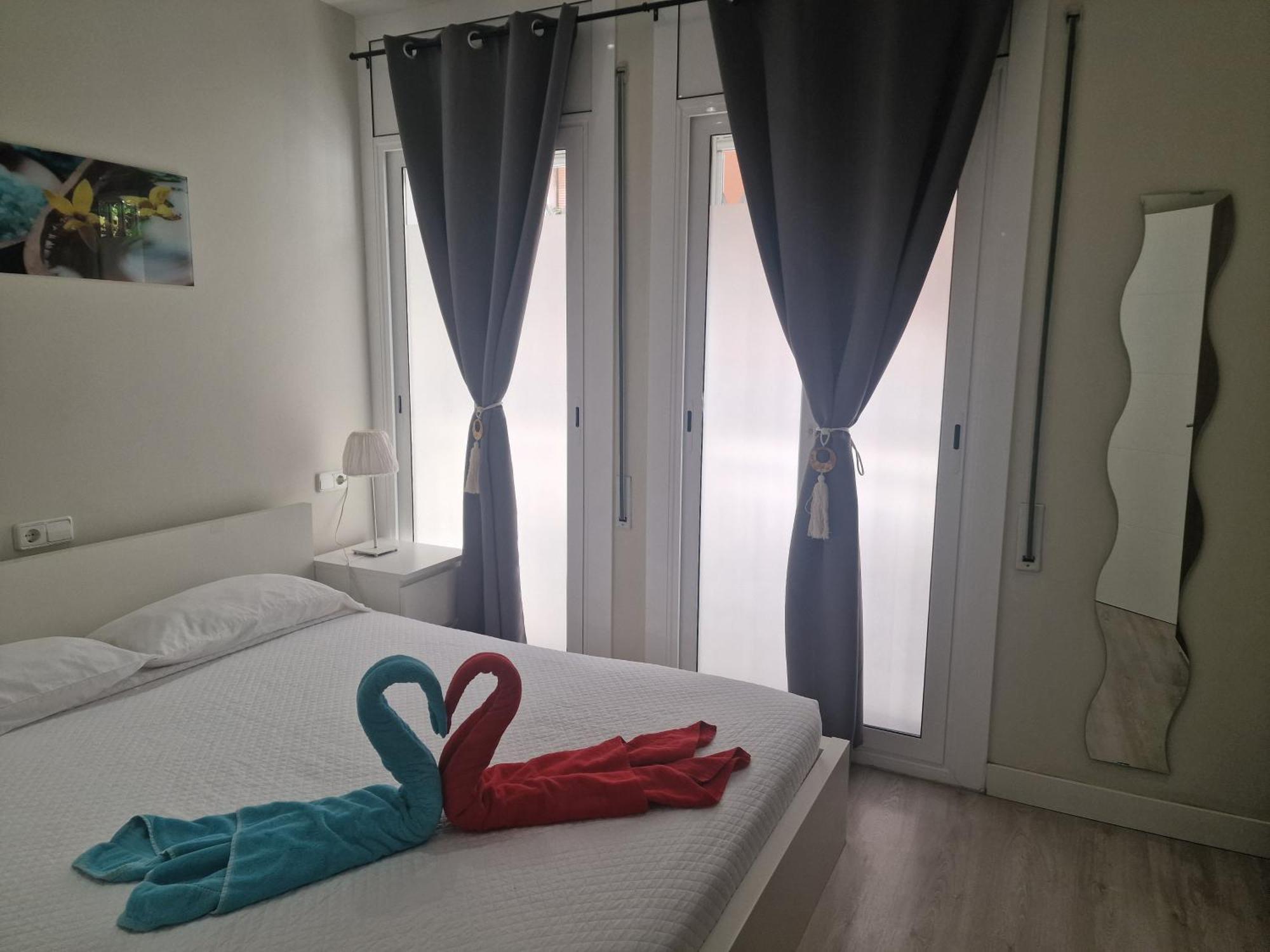 Barcelona, Apartamento De 2 Habitaciones. L'Hospitalet de Llobregat Exterior photo